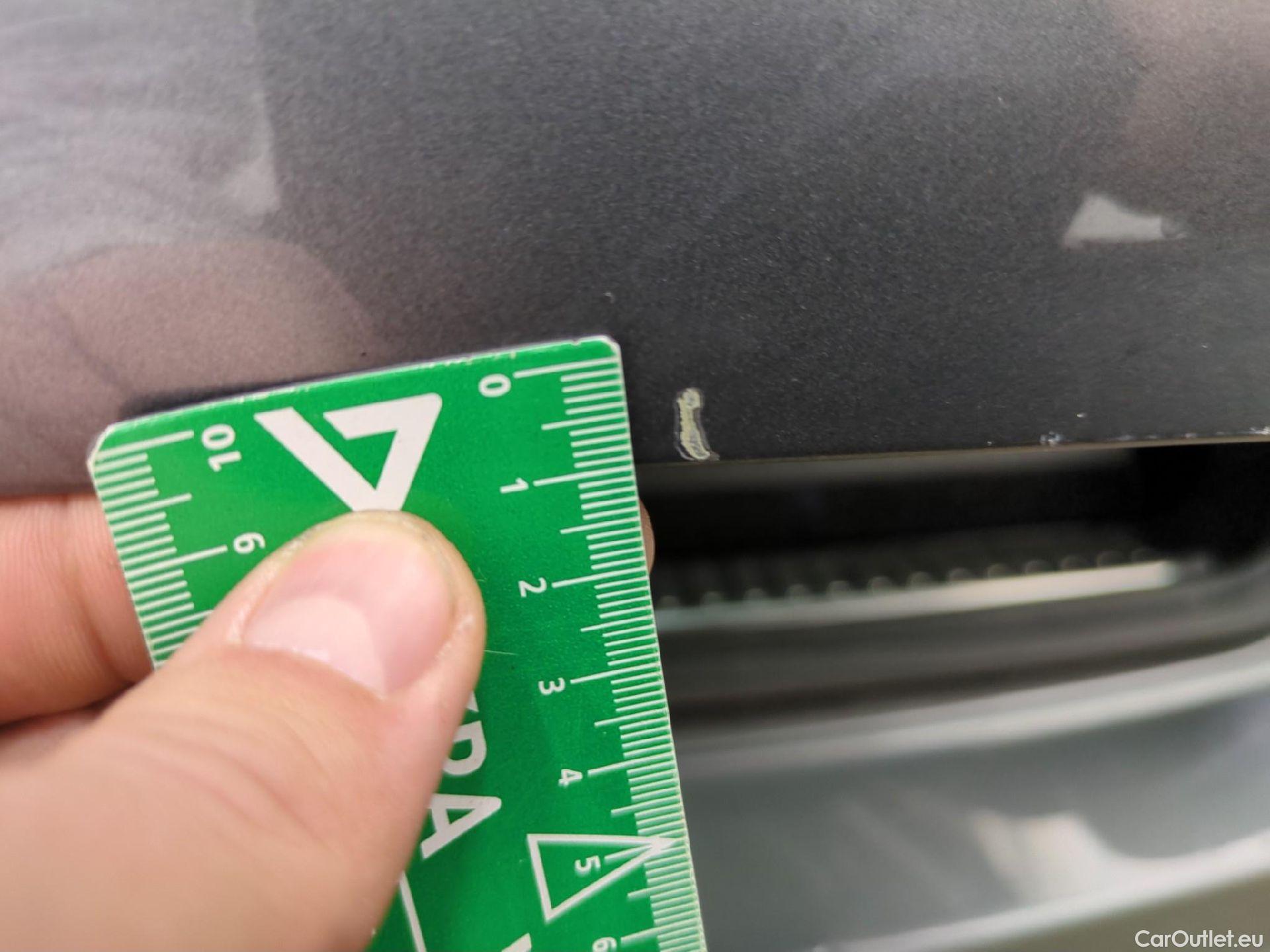  Mercedes  G-Klasee MERCEDES-BENZ GLC / 2019 / 5P / SUV 2.0 GLC 300 E BUSINESS LINE 4MATIC #34