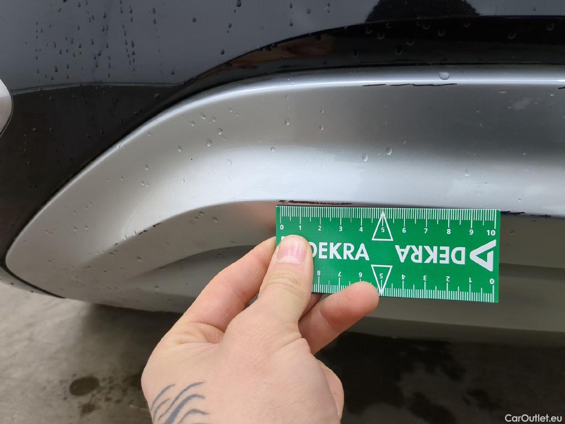  KIA  Sportage KIA  / 2021 / 5P / SUV 1.6 T-GDI 265 PHEV AUTO 4WD DESIGN #21