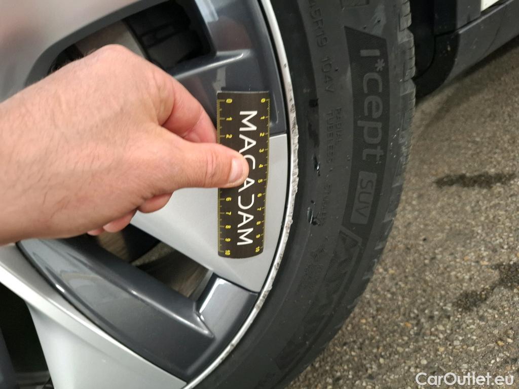  Tesla  Model Y TESLA  / 2020 / 5P / SUV Grand Autonomie Dual Motor AWD #5