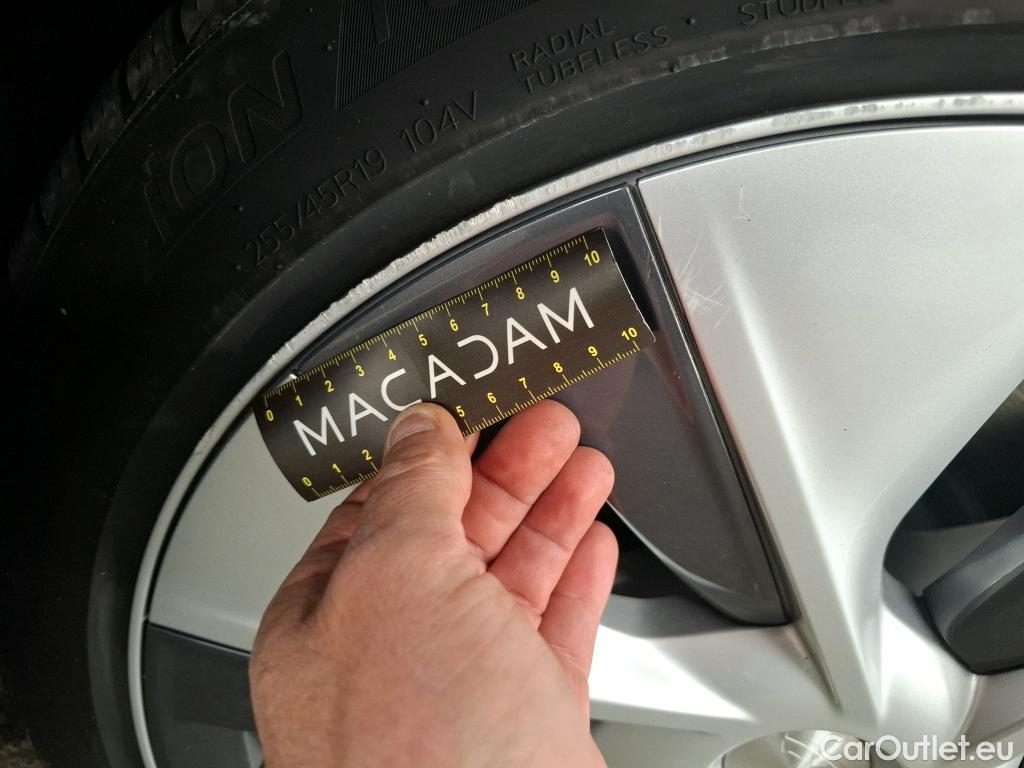  Tesla  Model Y TESLA  / 2020 / 5P / SUV Grand Autonomie Dual Motor AWD #14