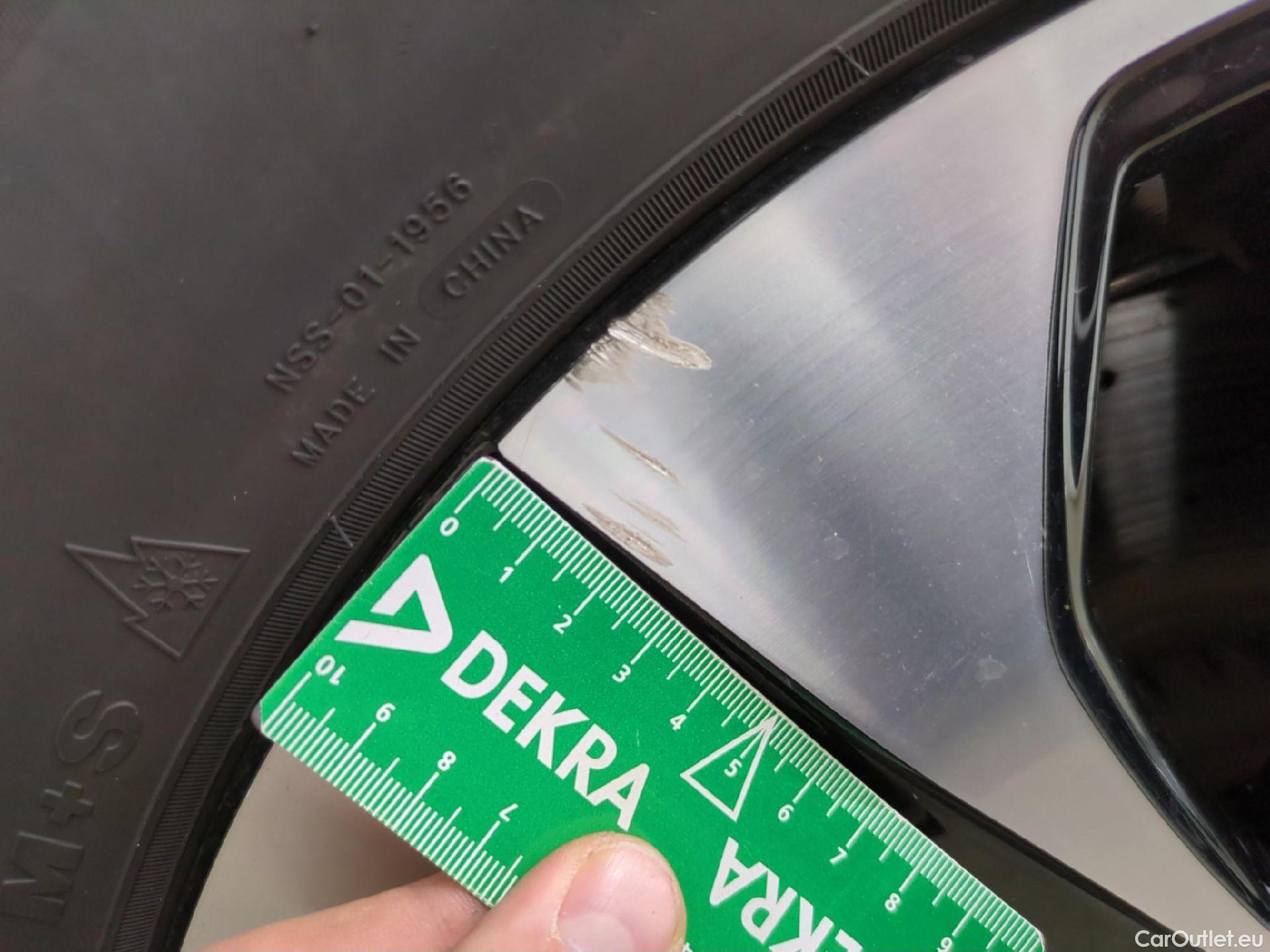  Mercedes  G-Klasee MERCEDES-BENZ GLC / 2019 / 5P / SUV 2.0 GLC 300 E BUSINESS LINE 4MATIC #12