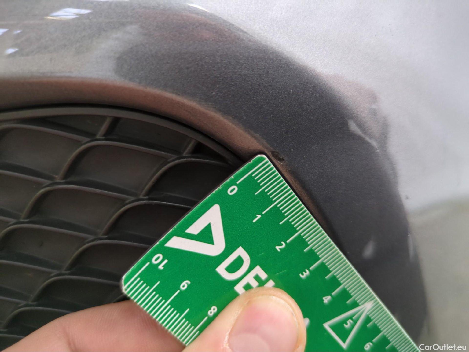  Mercedes  G-Klasee MERCEDES-BENZ GLC / 2019 / 5P / SUV 2.0 GLC 300 E BUSINESS LINE 4MATIC #40