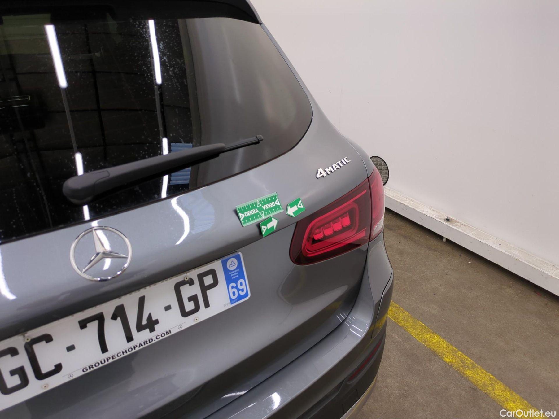  Mercedes  G-Klasee MERCEDES-BENZ GLC / 2019 / 5P / SUV 2.0 GLC 300 E BUSINESS LINE 4MATIC #37