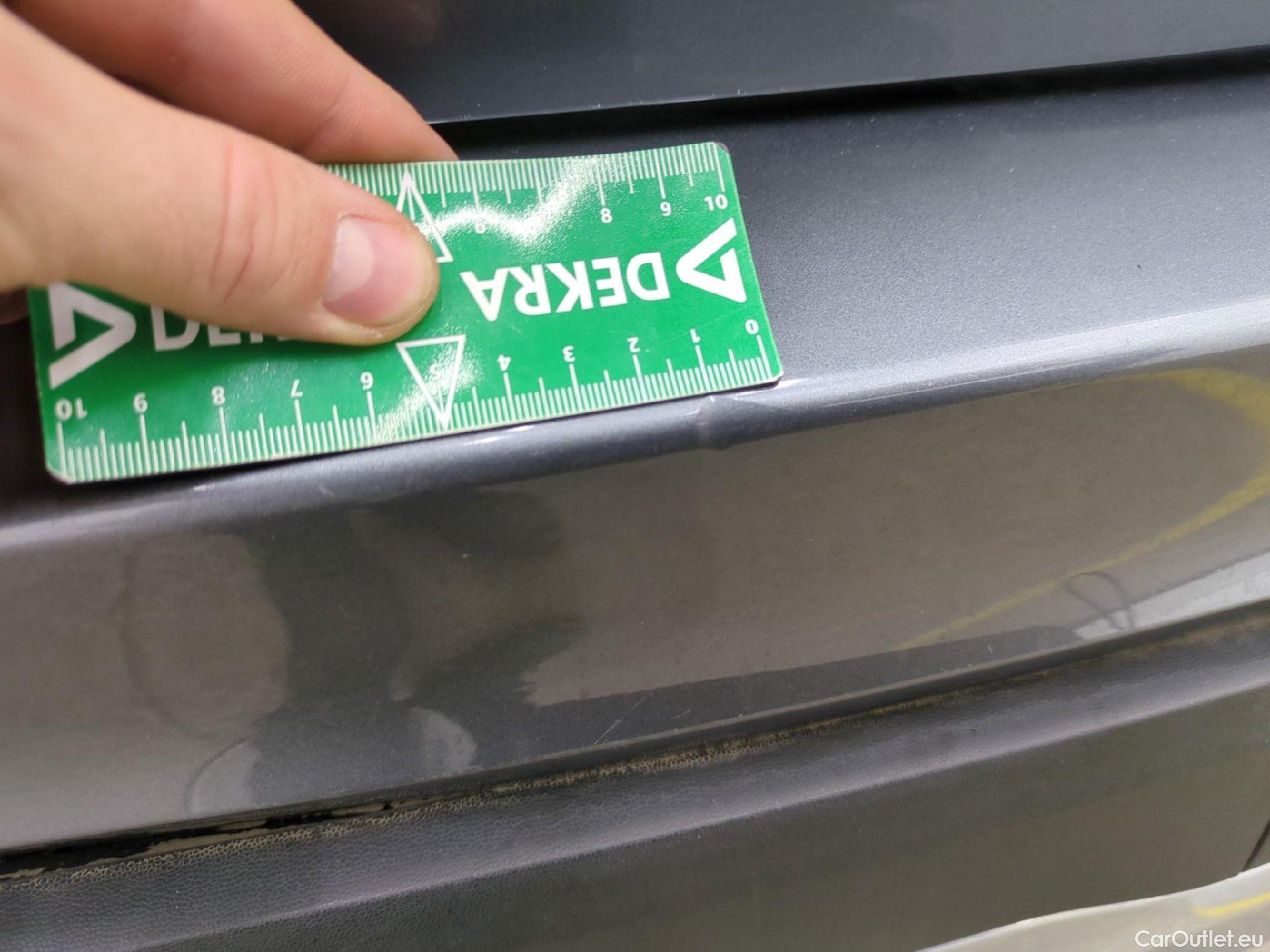  Mercedes  G-Klasee MERCEDES-BENZ GLC / 2019 / 5P / SUV 2.0 GLC 300 E BUSINESS LINE 4MATIC #27