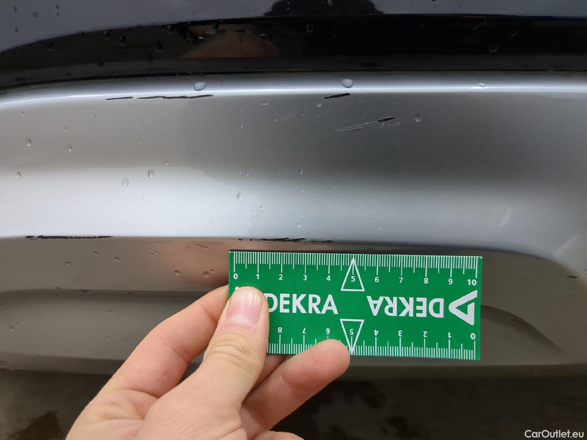  KIA  Sportage KIA  / 2021 / 5P / SUV 1.6 T-GDI 265 PHEV AUTO 4WD DESIGN #19