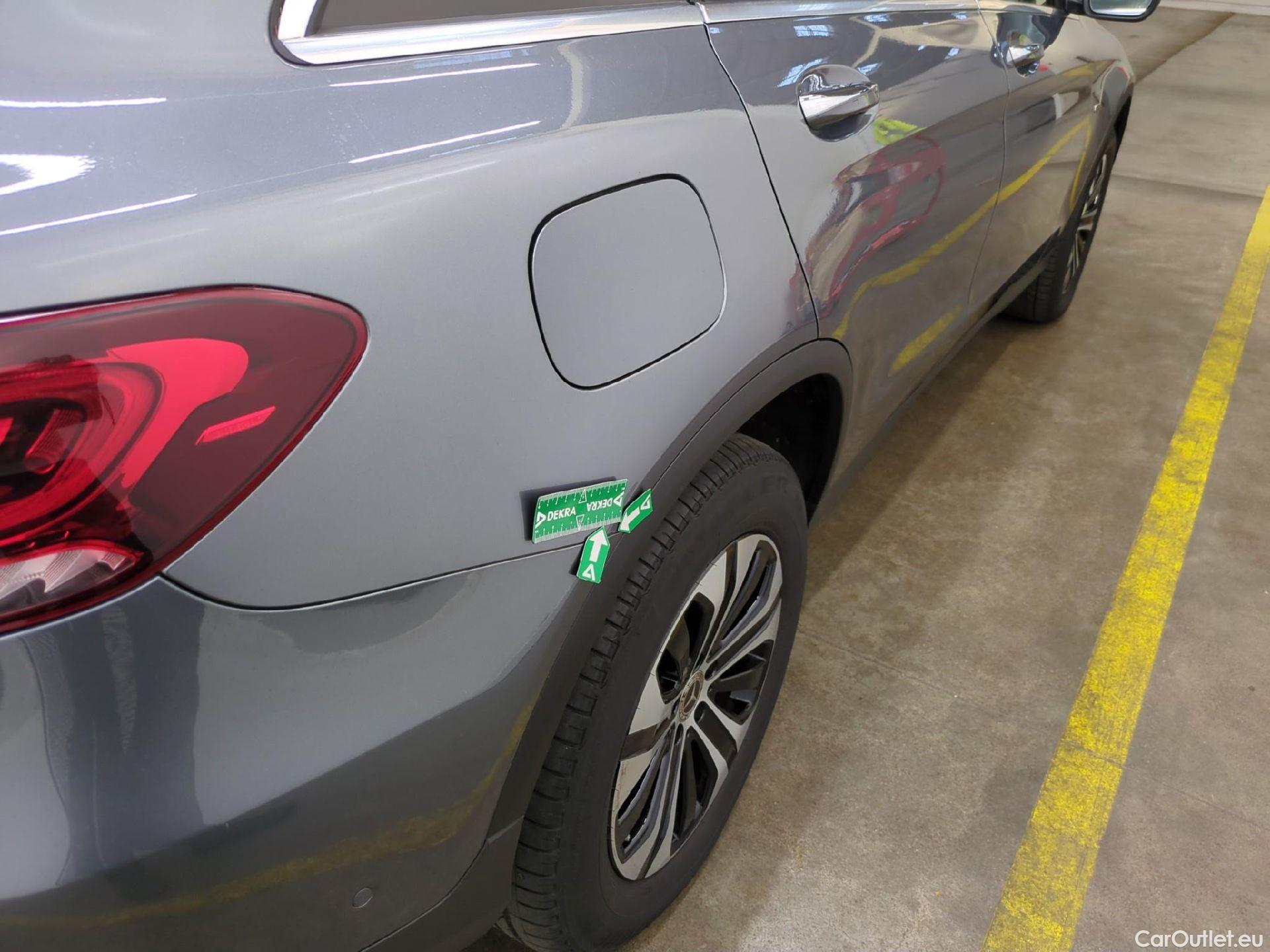  Mercedes  G-Klasee MERCEDES-BENZ GLC / 2019 / 5P / SUV 2.0 GLC 300 E BUSINESS LINE 4MATIC #43