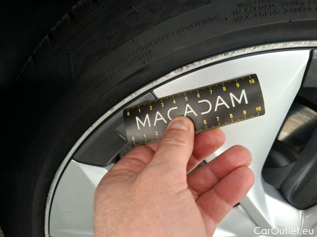  Tesla  Model Y TESLA  / 2020 / 5P / SUV Grand Autonomie Dual Motor AWD #3