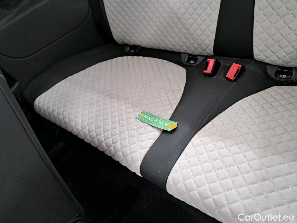  Fiat  500 FIAT  2015 3P Berline Hybrid 10 BSG 70 ch Dolcevita #22