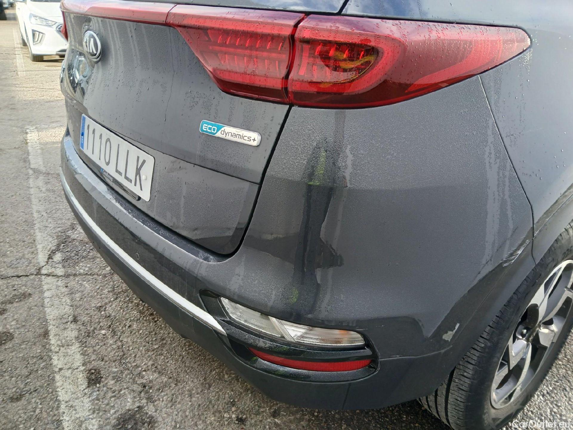  KIA  Sportage KIA  1.6MHEV Drive 100kW(136CV) 4x2(Crist Tintados)(CX) #17