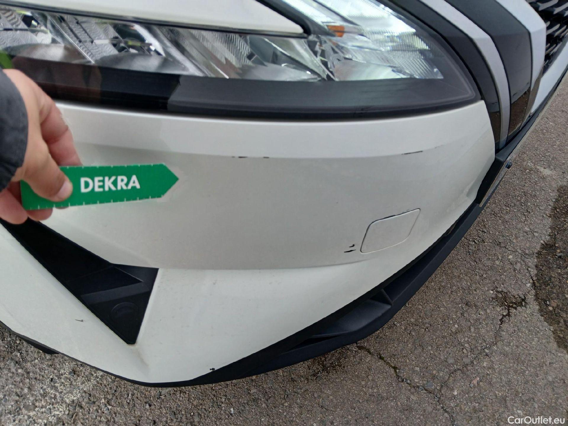  Nissan  Qashqai NISSAN  / 2021 / 5P / todoterreno DIG-T 116kW (158CV) mHEV Xtronic Acenta (AC2) #7