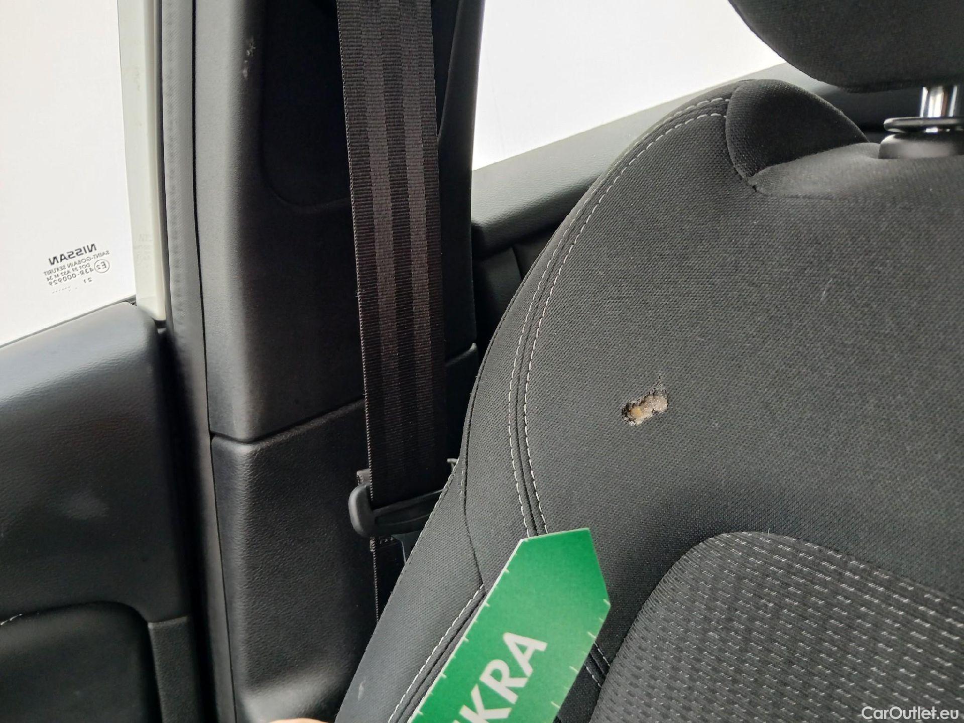  Nissan  Qashqai NISSAN  / 2021 / 5P / todoterreno DIG-T 116kW (158CV) mHEV Xtronic Acenta (AC2) #52