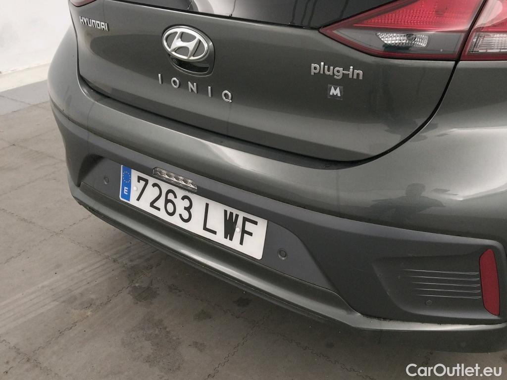  Hyundai   Ioniq HYUNDAI / 2019 / 5P / berlina con portón 1.6 GDI PHEV Klass DCT #5