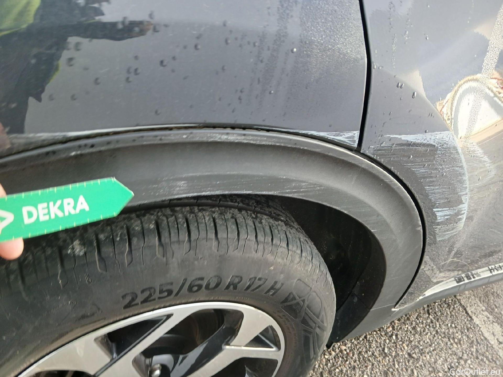  KIA  Sportage KIA  1.6MHEV Drive 100kW(136CV) 4x2(Crist Tintados)(CX) #21