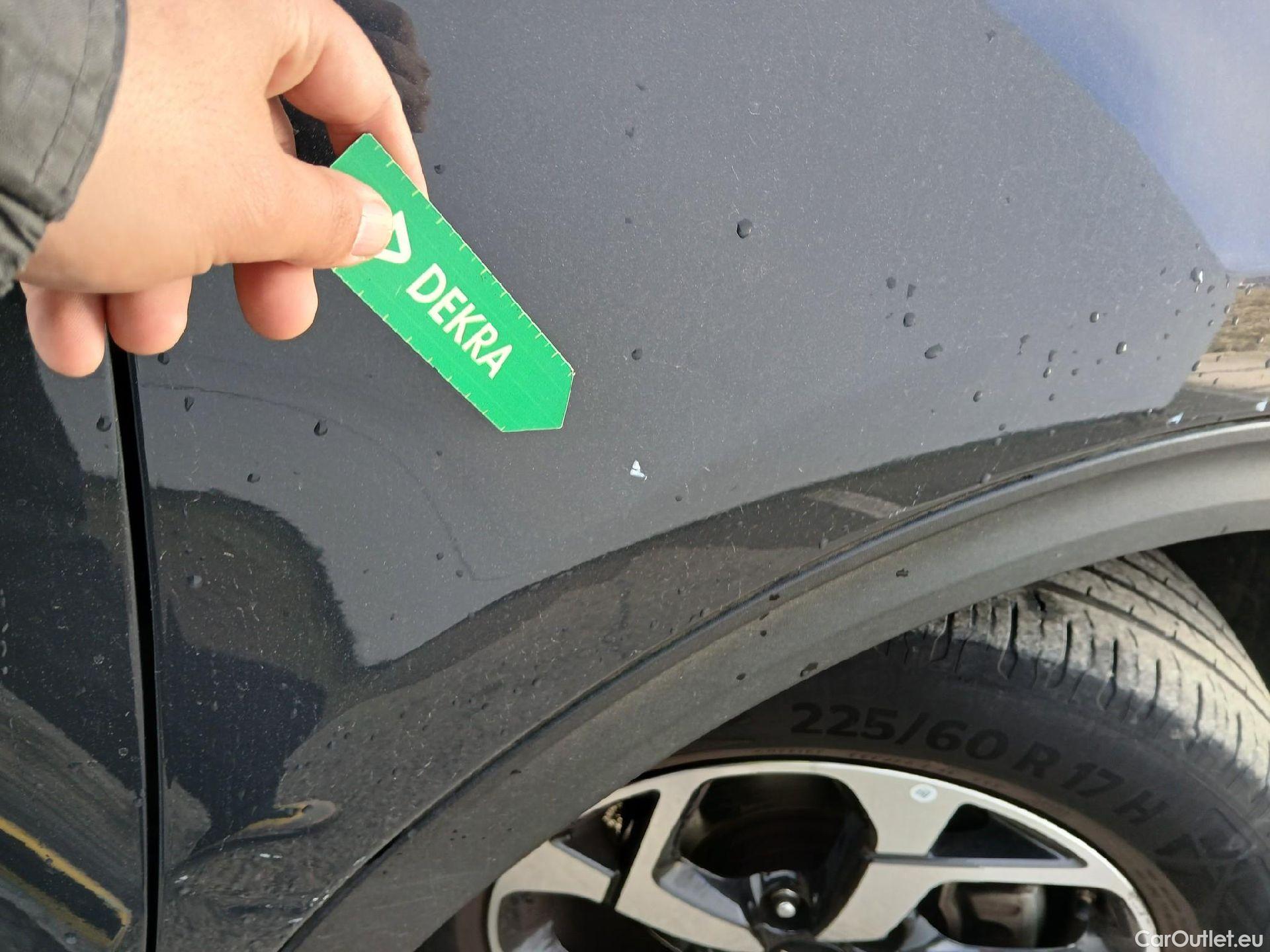  KIA  Sportage KIA  1.6MHEV Drive 100kW(136CV) 4x2(Crist Tintados)(CX) #30