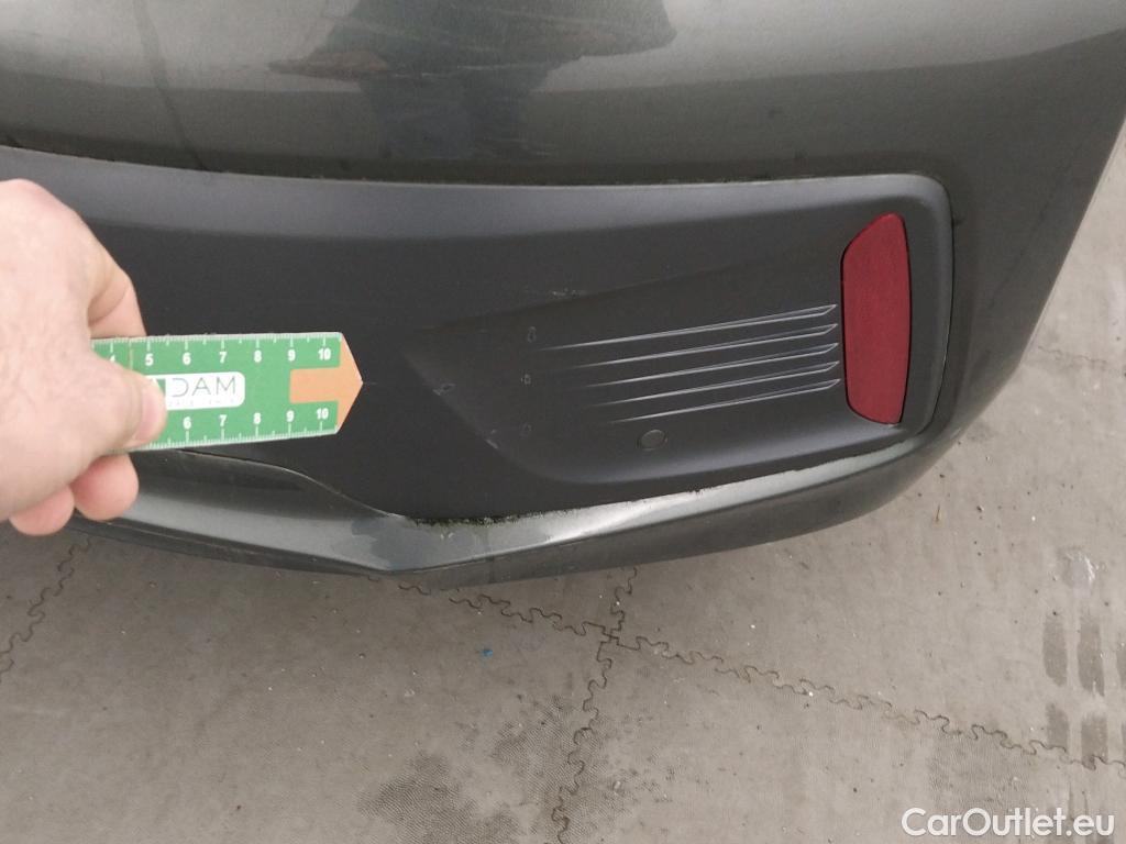  Hyundai   Ioniq HYUNDAI / 2019 / 5P / berlina con portón 1.6 GDI PHEV Klass DCT #6