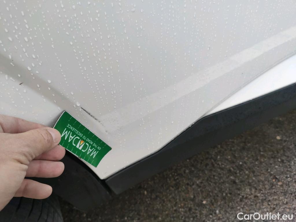  Nissan  Qashqai NISSAN  / 2021 / 5P / todoterreno DIG-T 116kW Xtronic N-Connecta #17