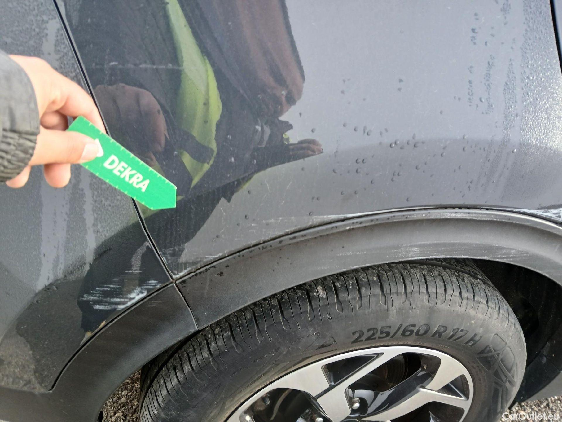  KIA  Sportage KIA  1.6MHEV Drive 100kW(136CV) 4x2(Crist Tintados)(CX) #19