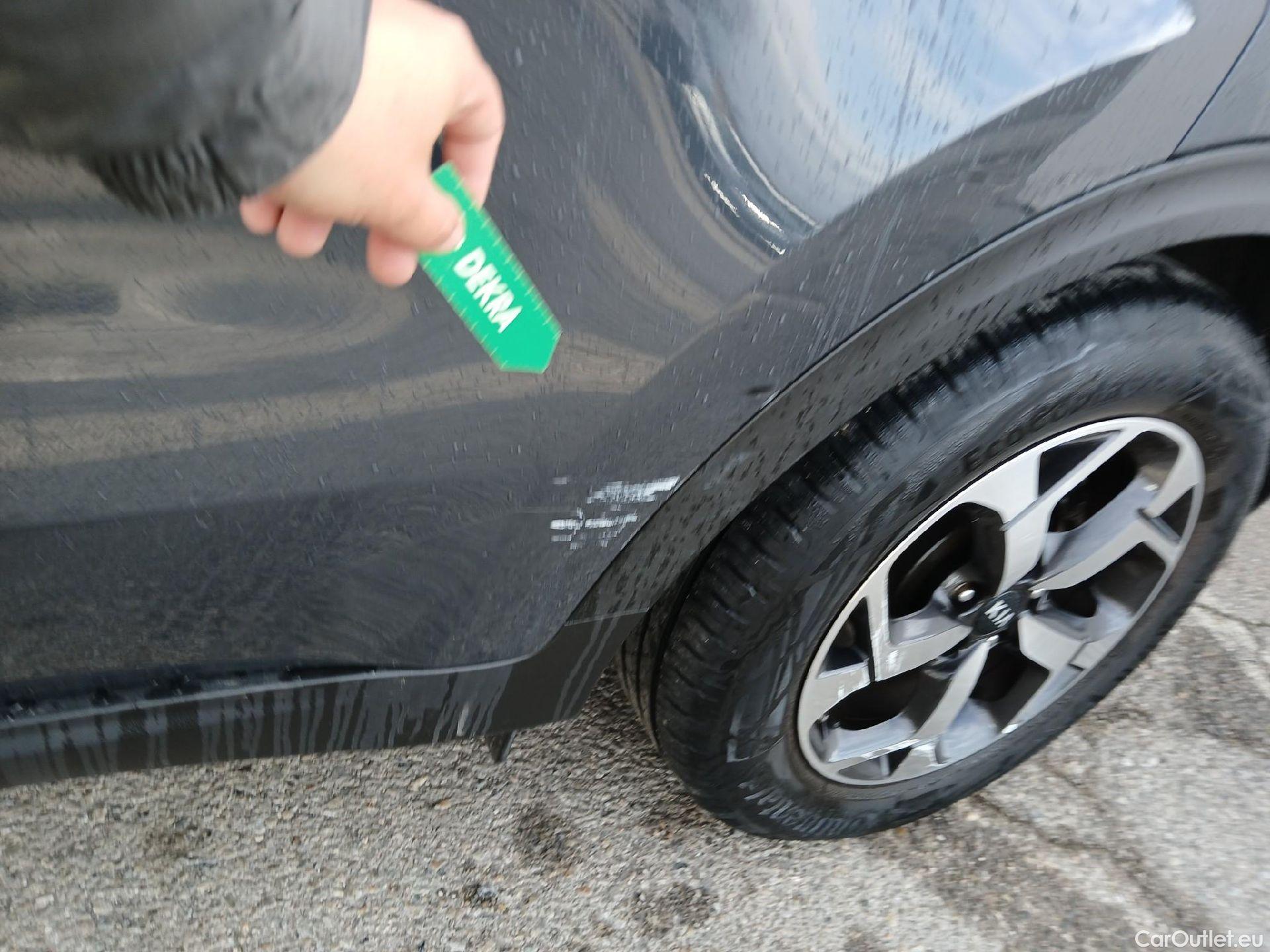  KIA  Sportage KIA  1.6MHEV Drive 100kW(136CV) 4x2(Crist Tintados)(CX) #9