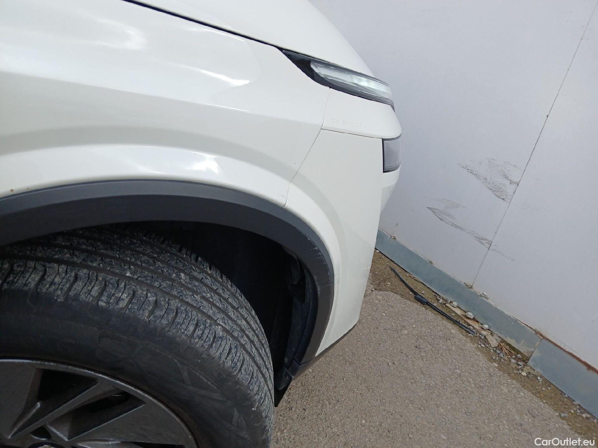  Nissan  Qashqai NISSAN  / 2021 / 5P / todoterreno DIG-T 116kW (158CV) mHEV Xtronic Acenta (AC2) #45