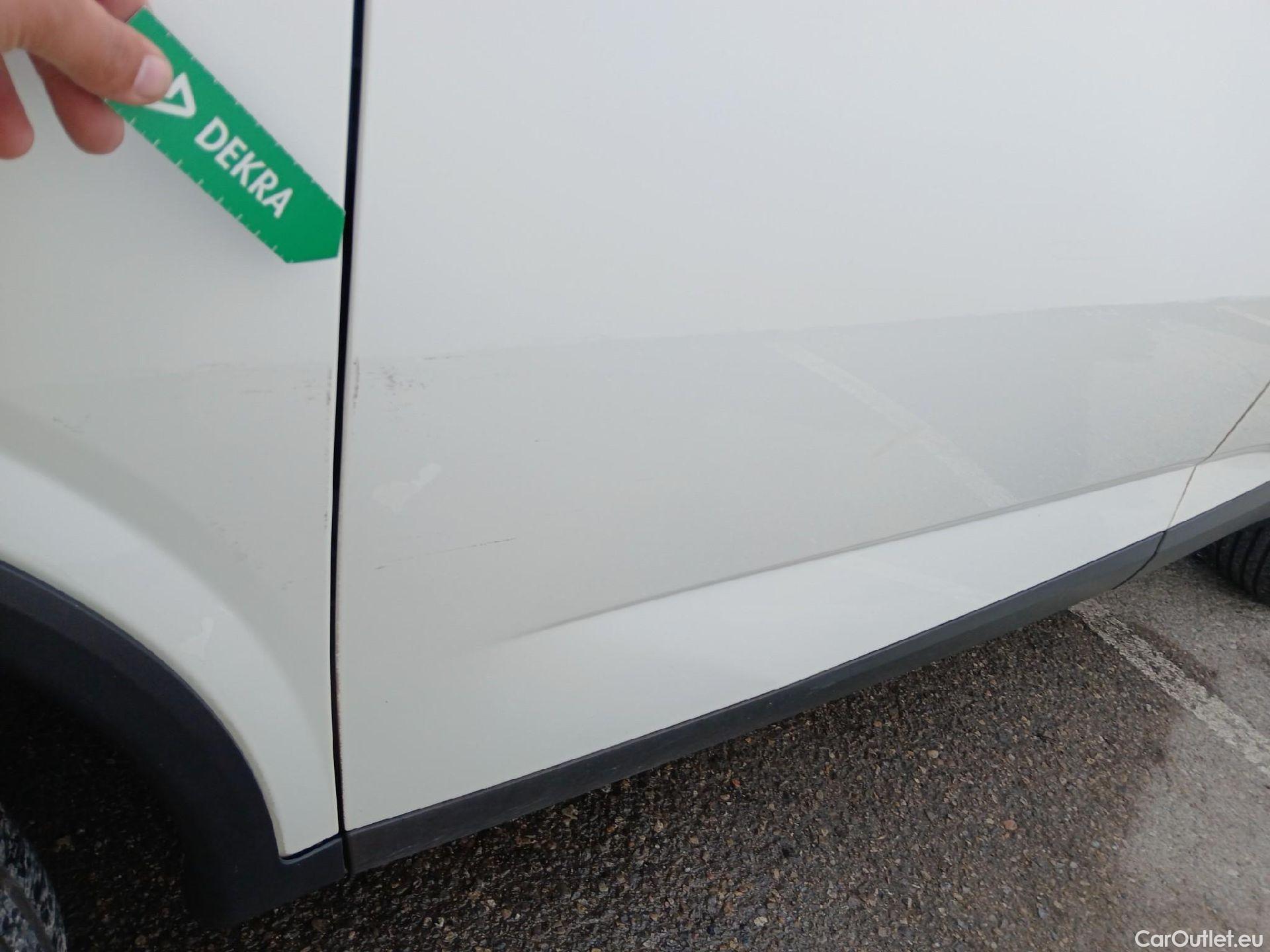  Nissan  Qashqai NISSAN  / 2021 / 5P / todoterreno DIG-T 116kW (158CV) mHEV Xtronic Acenta (AC2) #20