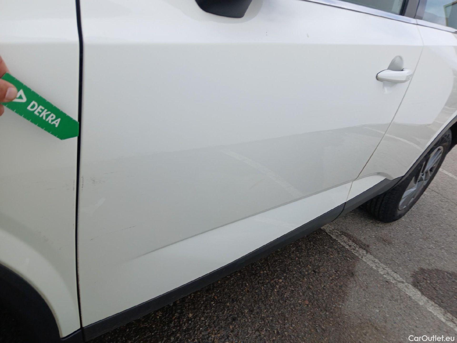  Nissan  Qashqai NISSAN  / 2021 / 5P / todoterreno DIG-T 116kW (158CV) mHEV Xtronic Acenta (AC2) #21