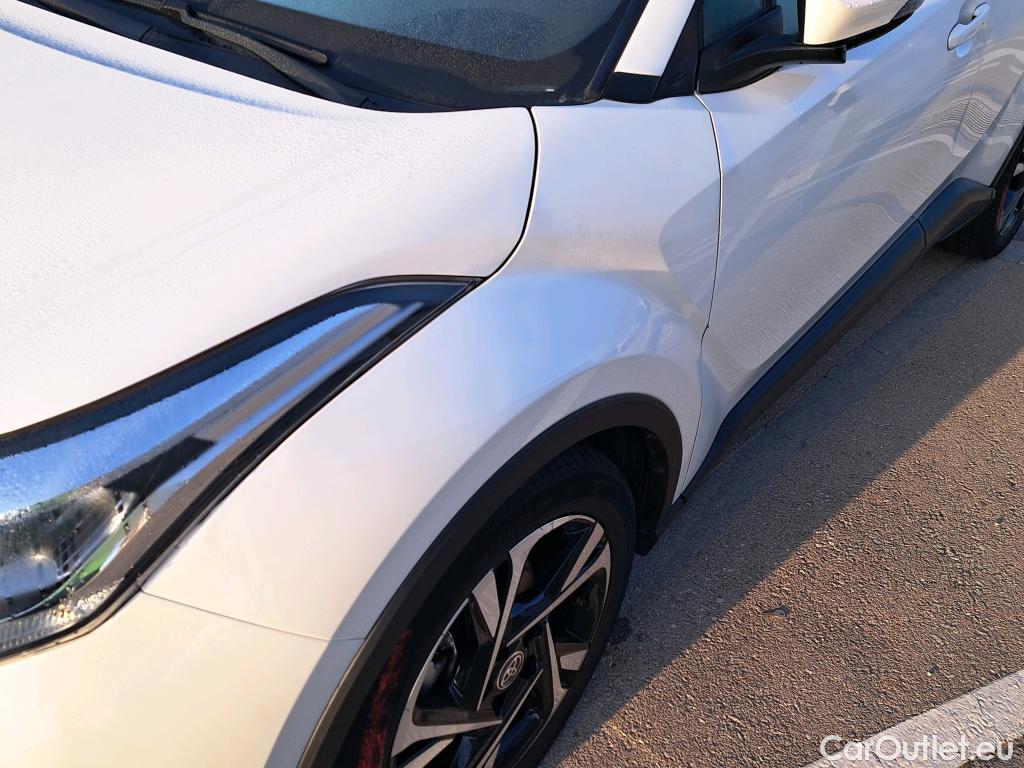  Toyota  C-HR TOYOTA  / 2019 / 5P / todoterreno 1.8 125H Advance #5