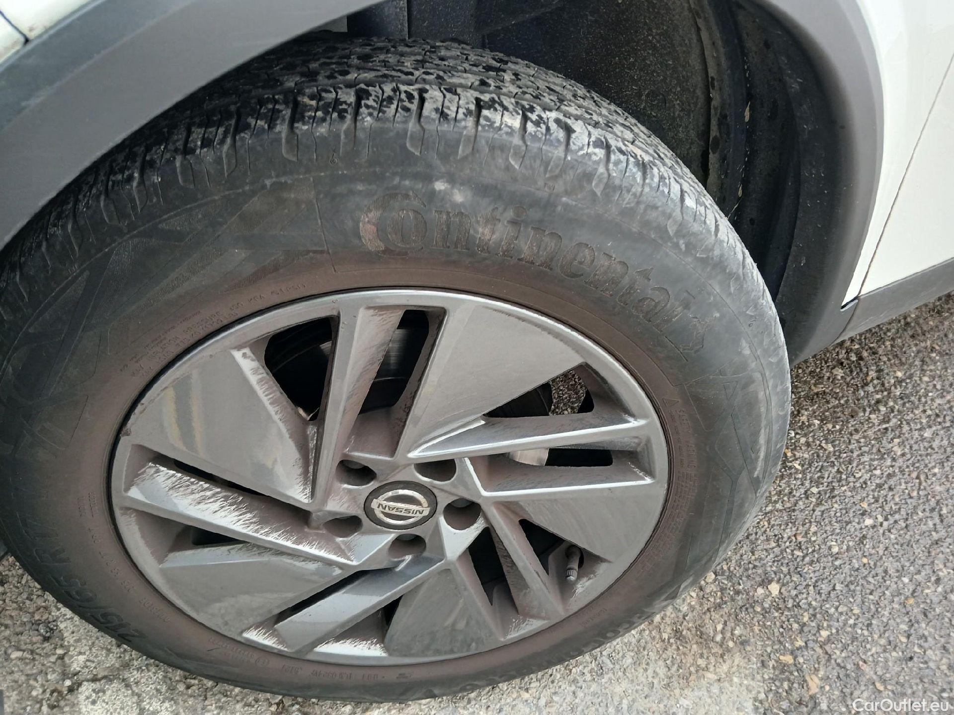  Nissan  Qashqai NISSAN  / 2021 / 5P / todoterreno DIG-T 116kW (158CV) mHEV Xtronic Acenta (AC2) #17