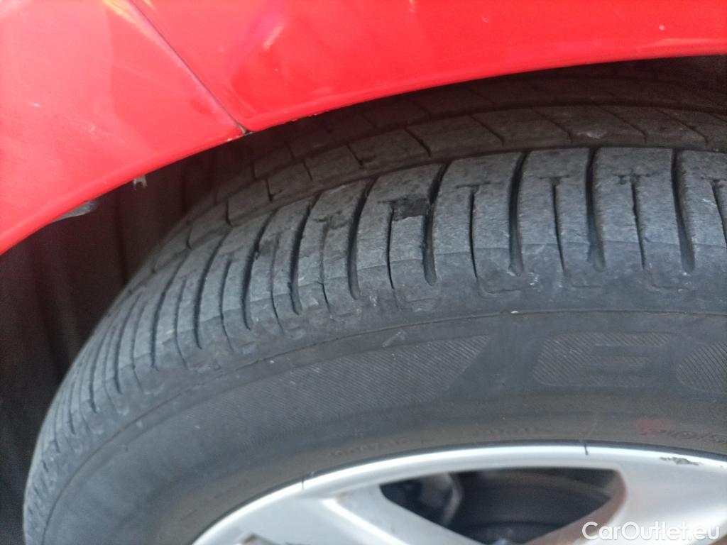  Toyota  Corolla TOYOTA  1.8 125H ACTIVE TECH E-CVT #12