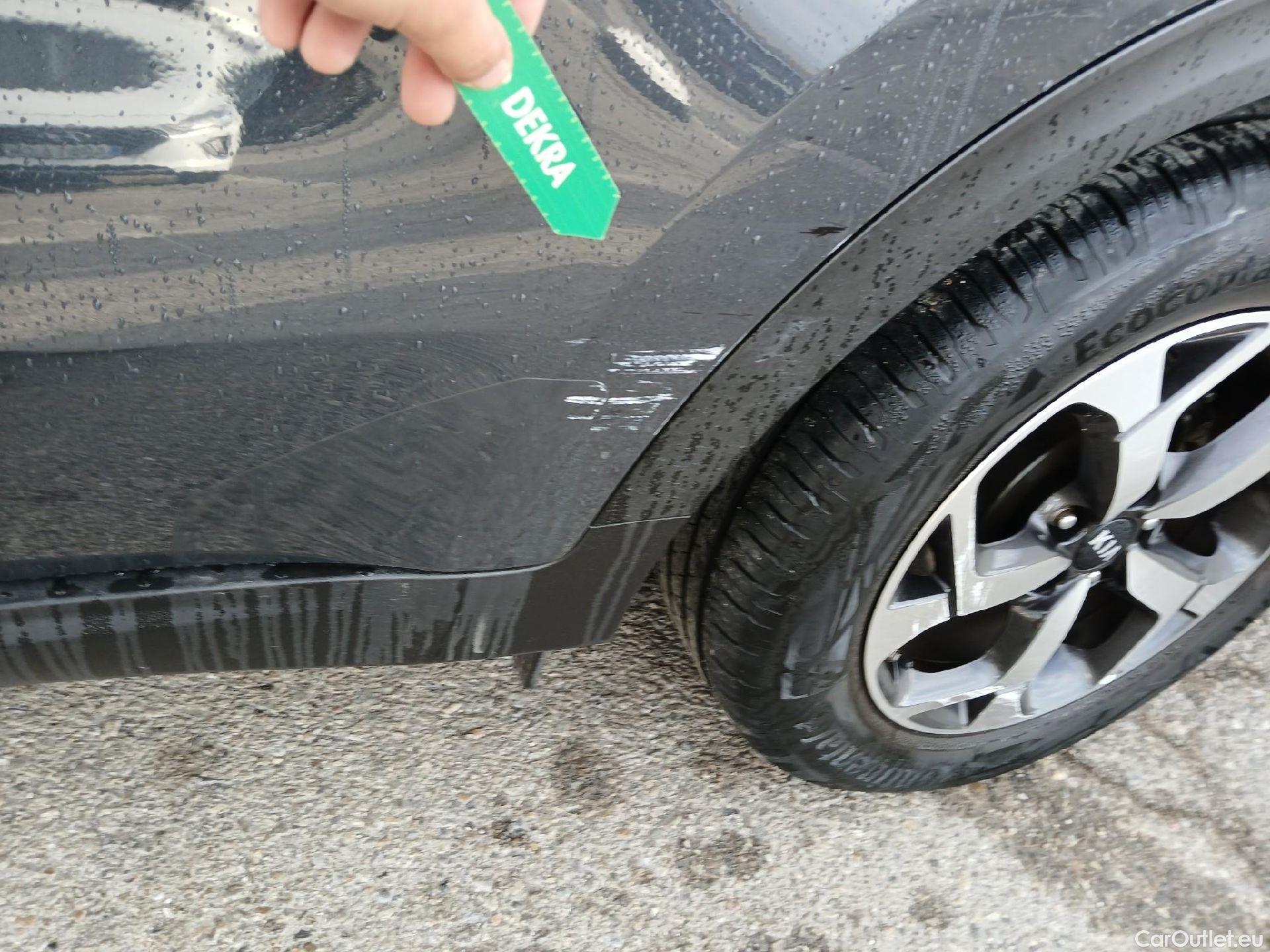  KIA  Sportage KIA  1.6MHEV Drive 100kW(136CV) 4x2(Crist Tintados)(CX) #10