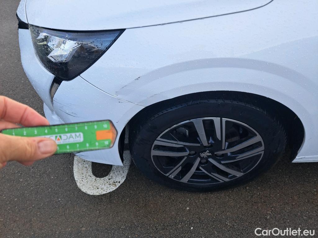  Peugeot  208 PEUGEOT  / 2019 / 5P / berlina con portón PureTech 73kW (100CV) EAT8 Allure Pack #6