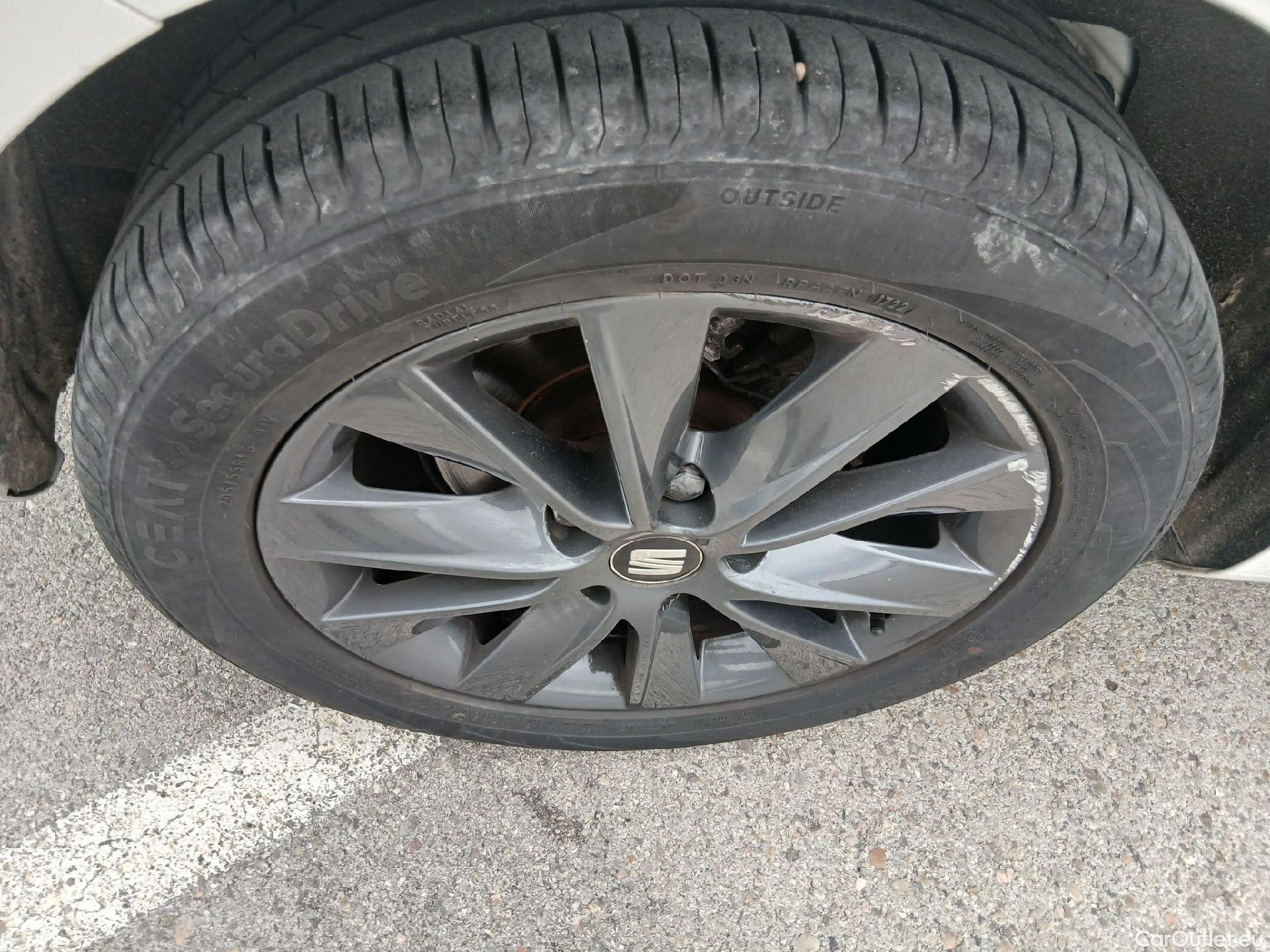  Seat  Leon SEAT León / 2016 / 5P / berlina con portón 1.5 TSI 95kW (130CV) St&Sp Style Visio Edition #6