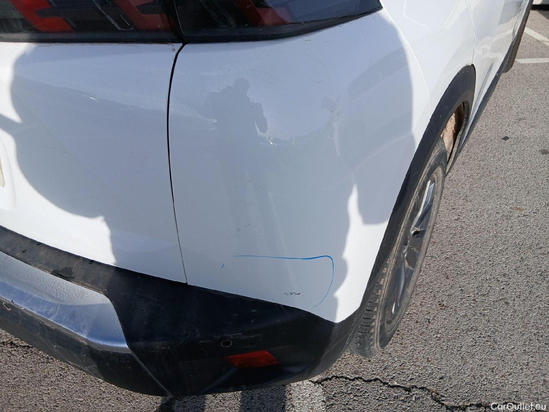  Peugeot  2008 PEUGEOT  / 2019 / 5P / todoterreno Active Pack BlueHDI 81kW (110CV) #30