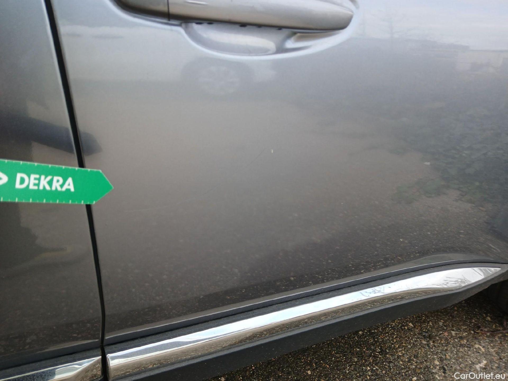  Peugeot  3008  Allure Pack 1.2 PureTech 130CV MT6 E6d #28