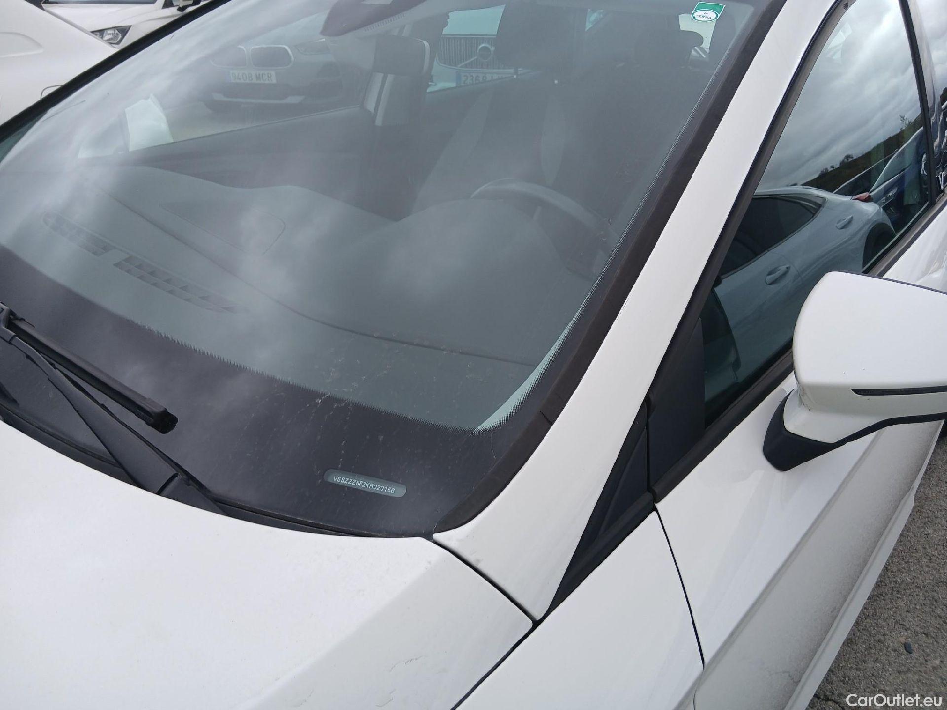  Seat  Leon SEAT León / 2016 / 5P / berlina con portón 1.5 TSI 95kW (130CV) St&Sp Style Visio Edition #29