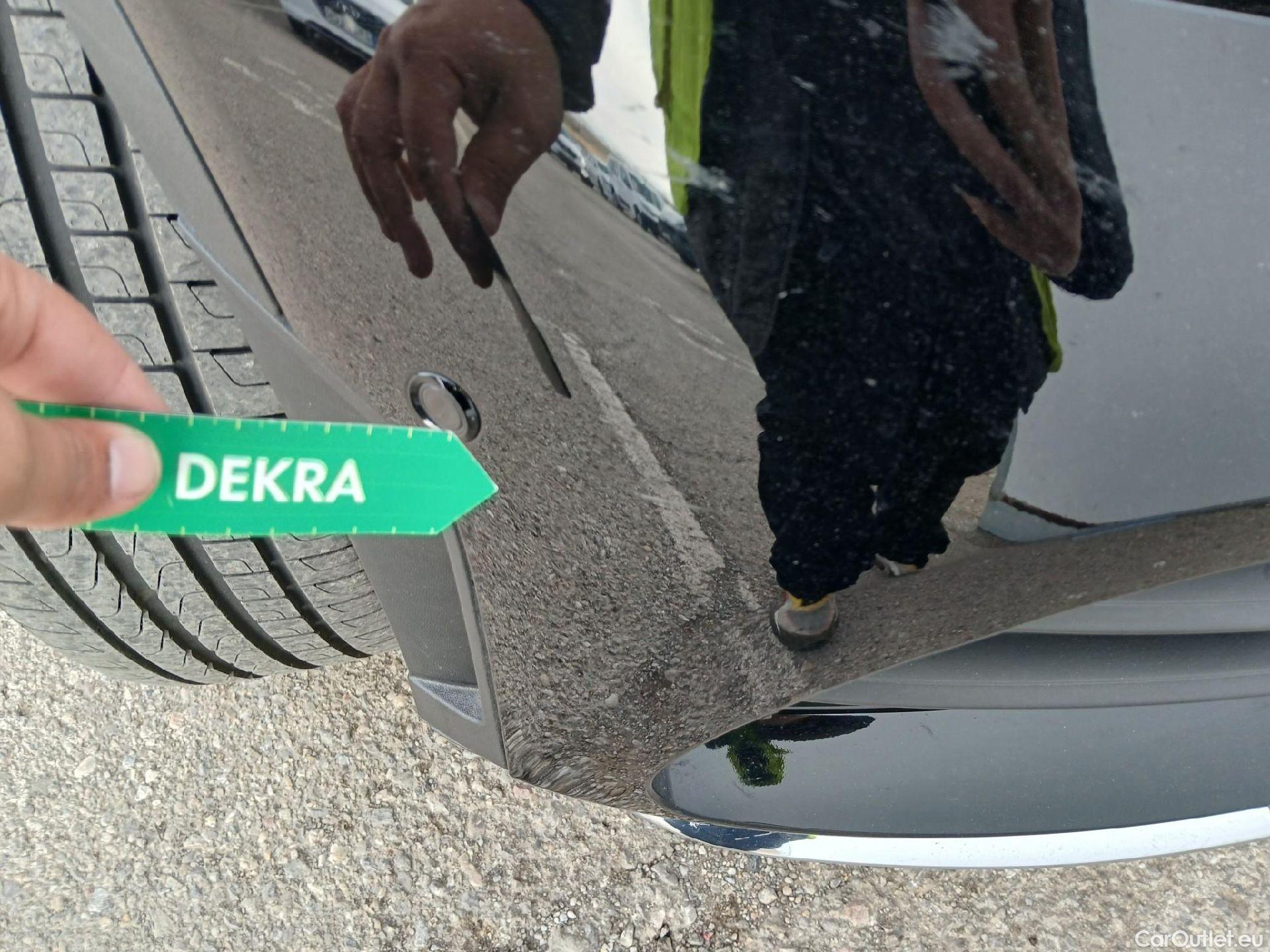  Mercedes  G-Klasee MERCEDES-BENZ GLC Coupé / 2019 / 5P / coupé GLC 300 e 4MATIC #7