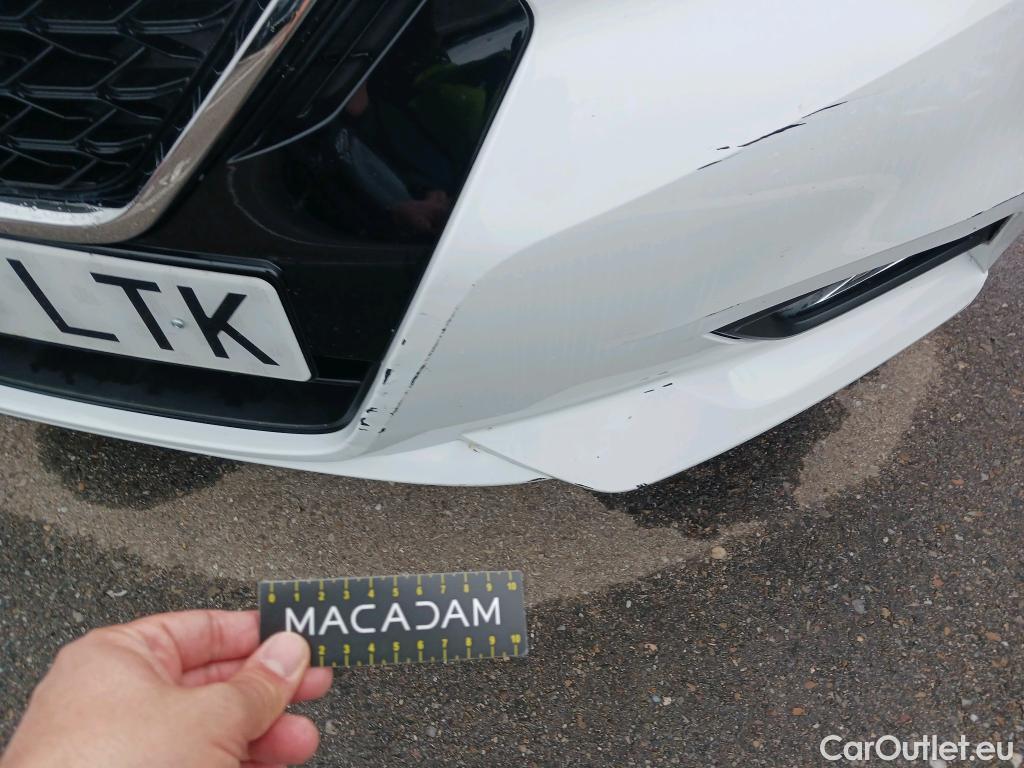  Nissan  Micra NISSAN  / 2017 / 5P / berlina con portón IG-T 68 kW (92 CV) E6D-F CVT Acenta #20