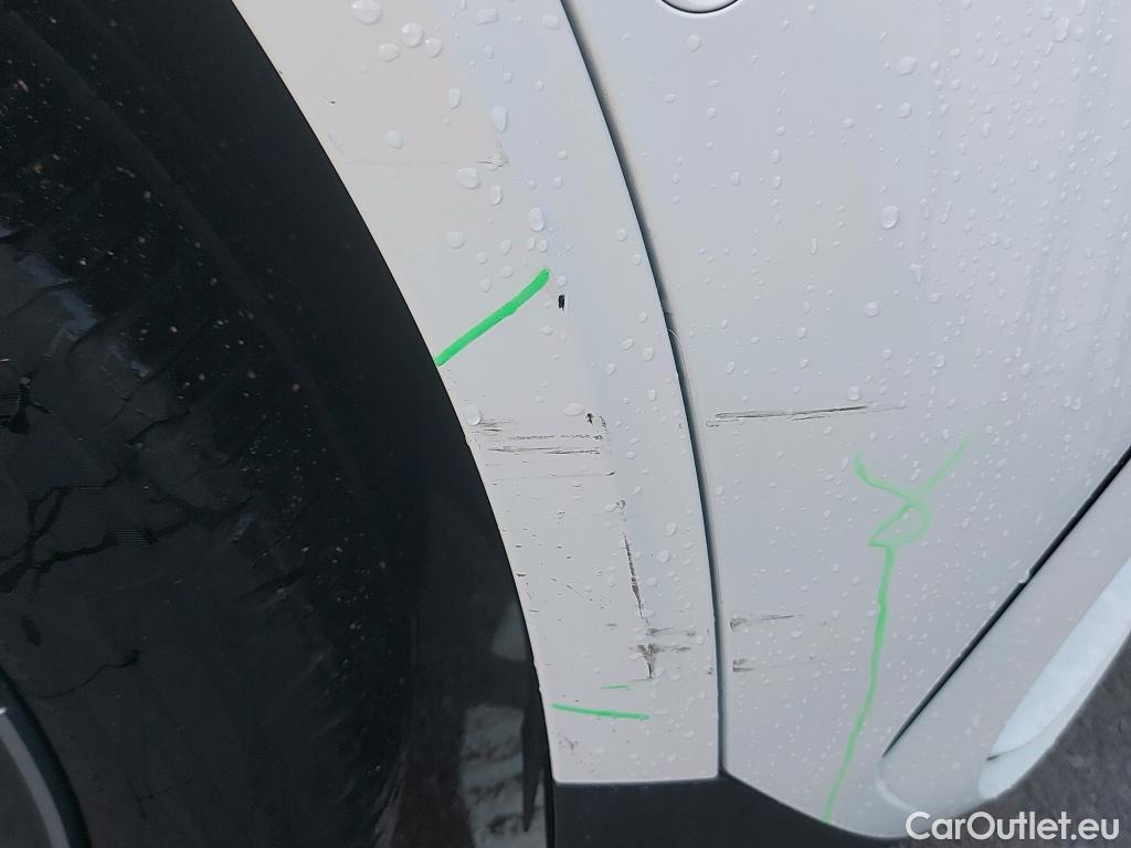  Mercedes  GLA Clase   250 e (247.785)AMG 1.3 AMG Line 220CV AT8 E6d #5