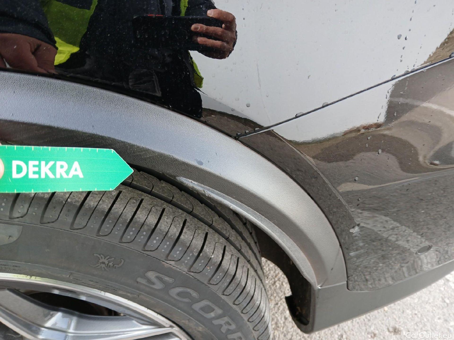  Mercedes  G-Klasee MERCEDES-BENZ GLC Coupé / 2019 / 5P / coupé GLC 300 e 4MATIC #14