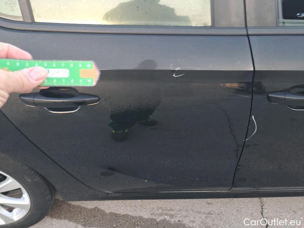  Opel  Corsa OPEL  / 2019 / 5P / berlina con portón 1.2T XHL 74kW (100CV) Edition #19