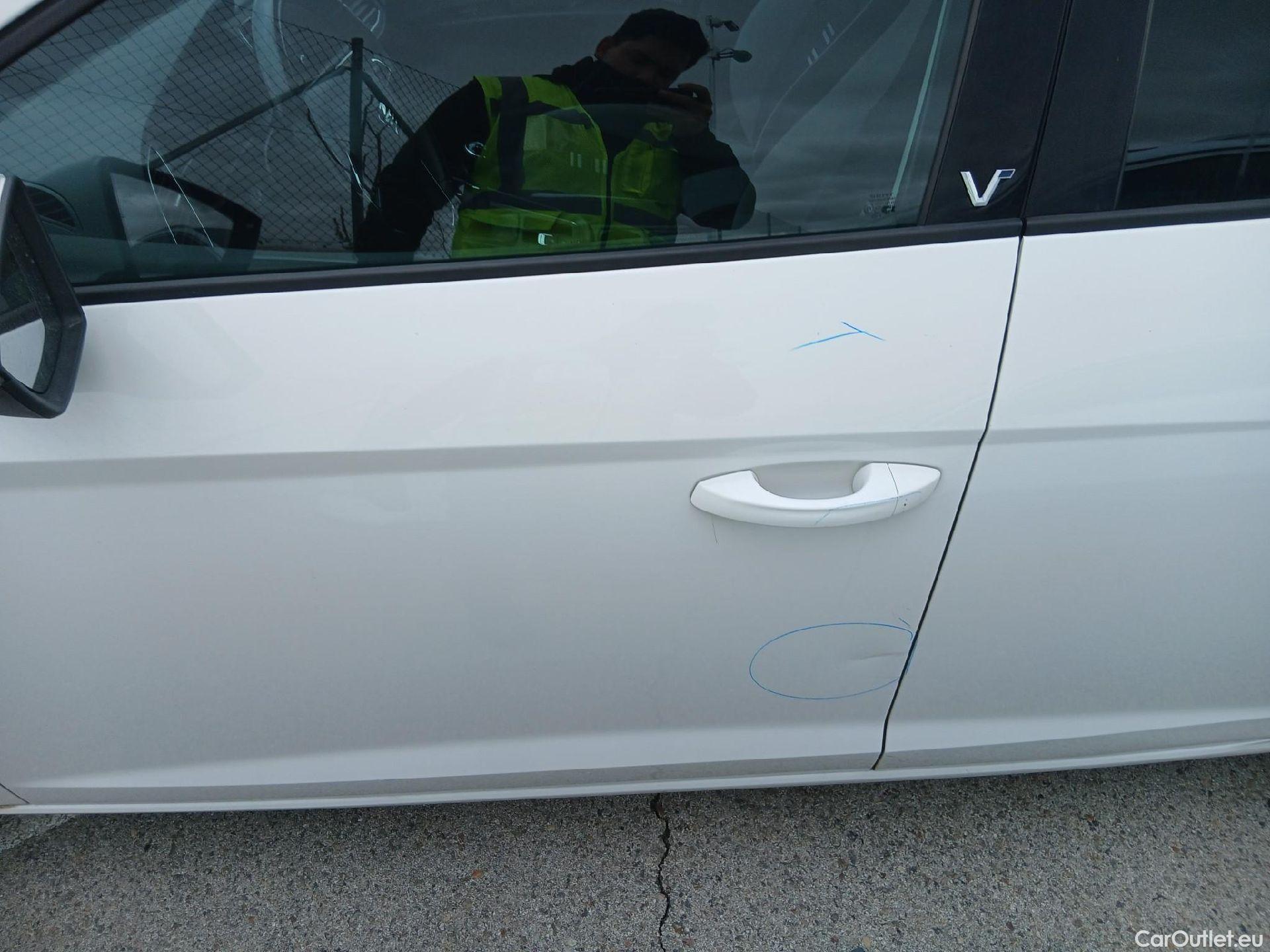  Seat  Leon SEAT León / 2016 / 5P / berlina con portón 1.5 TSI 95kW (130CV) St&Sp Style Visio Edition #11