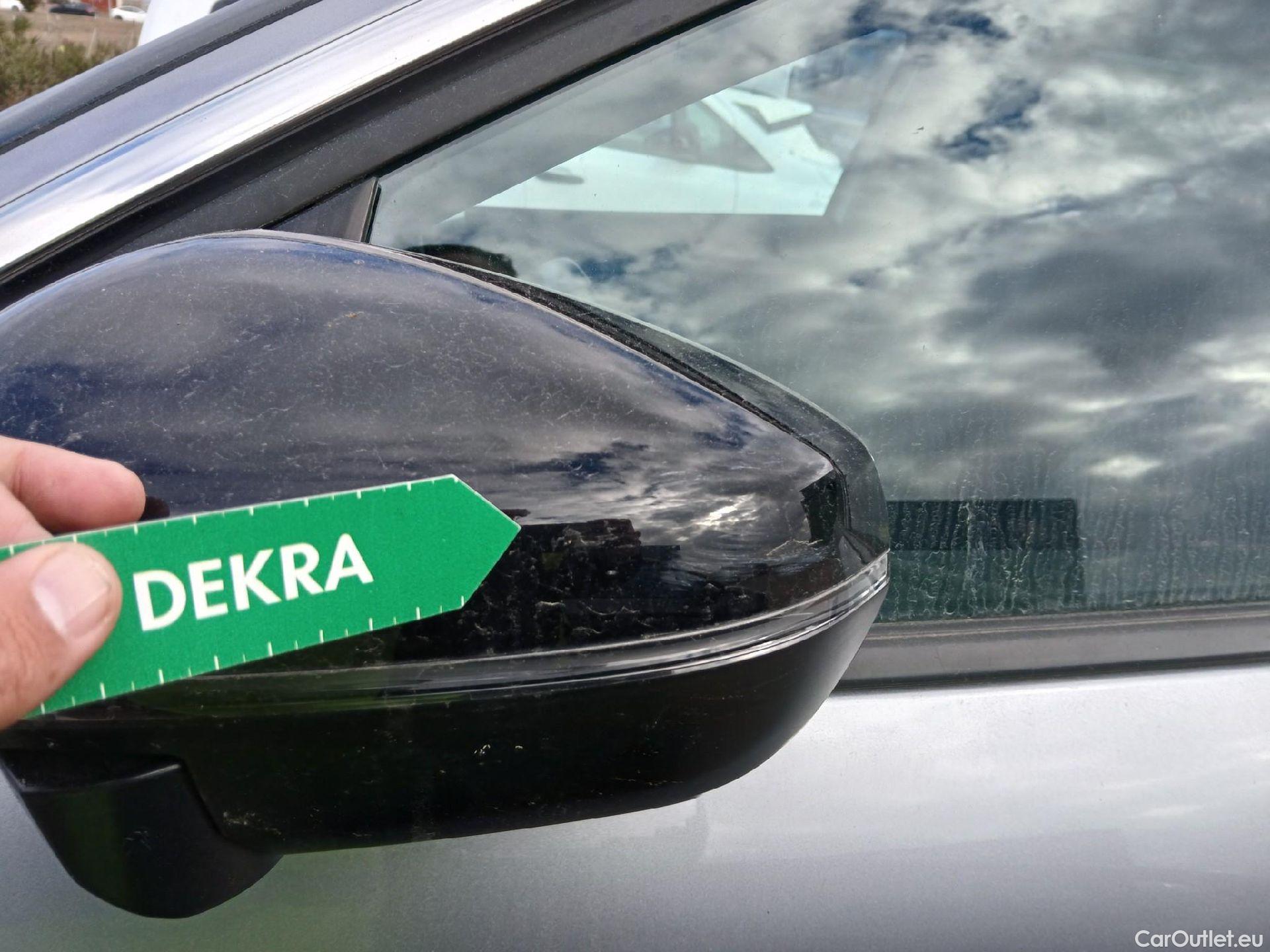  Peugeot  3008  Allure Pack 1.2 PureTech 130CV MT6 E6d #13