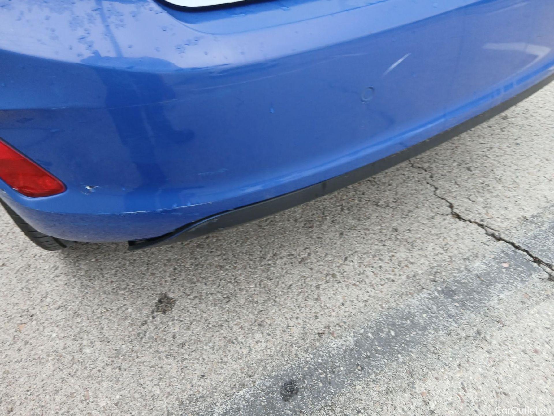  Ford  Fiesta FORD  / 2017 / 5P / berlina con portón 1.1 Ti-VCT 63kW Trend+ 5p #22