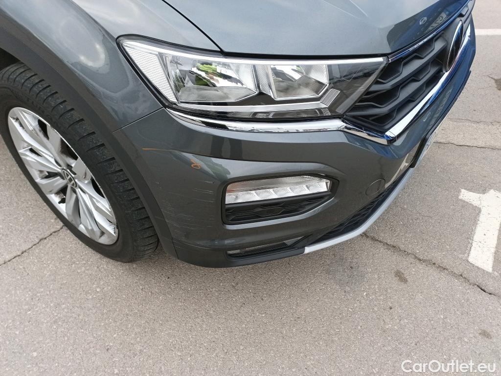  Volkswagen  T-ROC VOLKSWAGEN  / 2017 / 5P / todoterreno Advance 2.0 TDI 110kW (150CV) DSG (AC2) #14