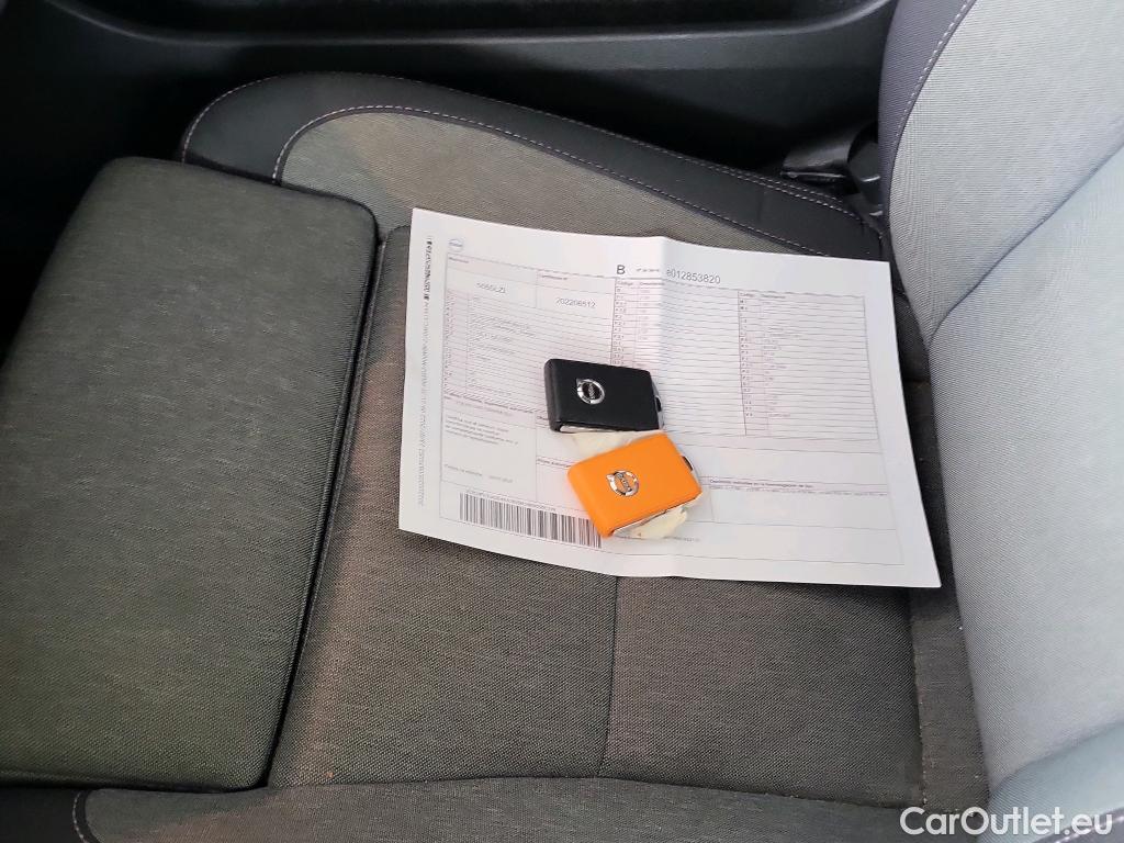  Volvo  XC 40 VOLVO XC40 / 2021 / 5P / todoterreno 1.5 T2 Core Pro #5