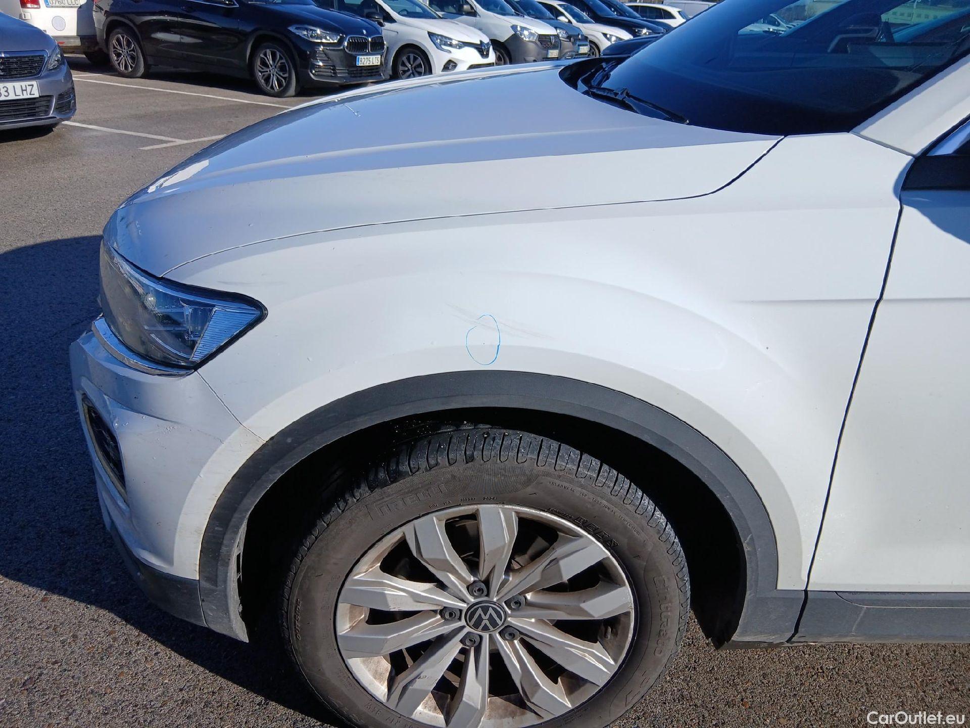  Volkswagen  T-ROC VOLKSWAGEN  / 2017 / 5P / todoterreno Advance 2.0 TDI 85kW (115CV) #10