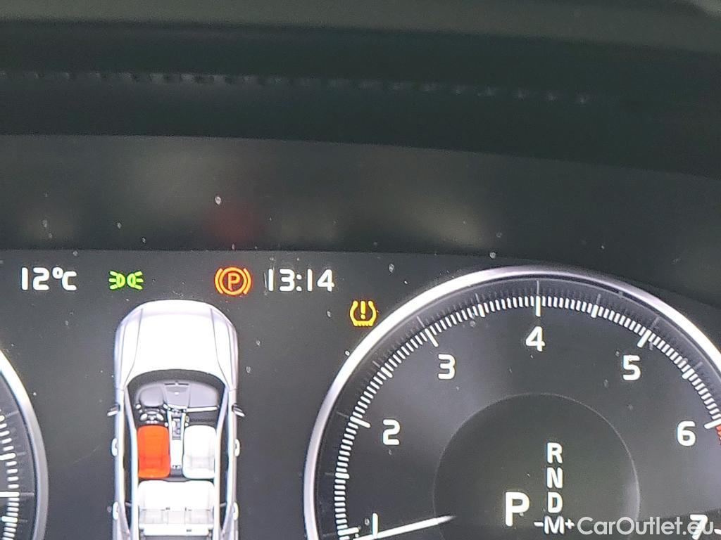  Volvo  XC 40 VOLVO XC40 / 2021 / 5P / todoterreno 1.5 T2 Core Pro #11