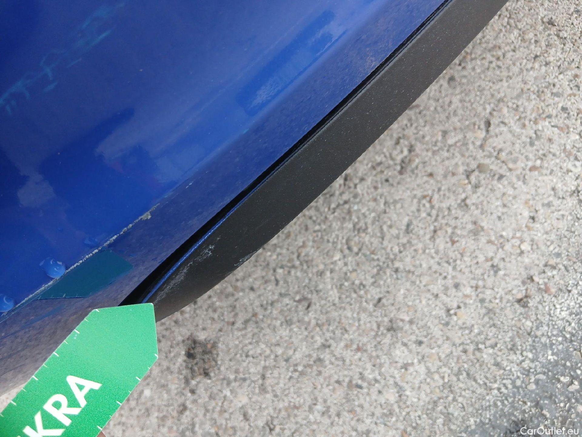  Ford  Fiesta FORD  / 2017 / 5P / berlina con portón 1.1 Ti-VCT 63kW Trend+ 5p #21