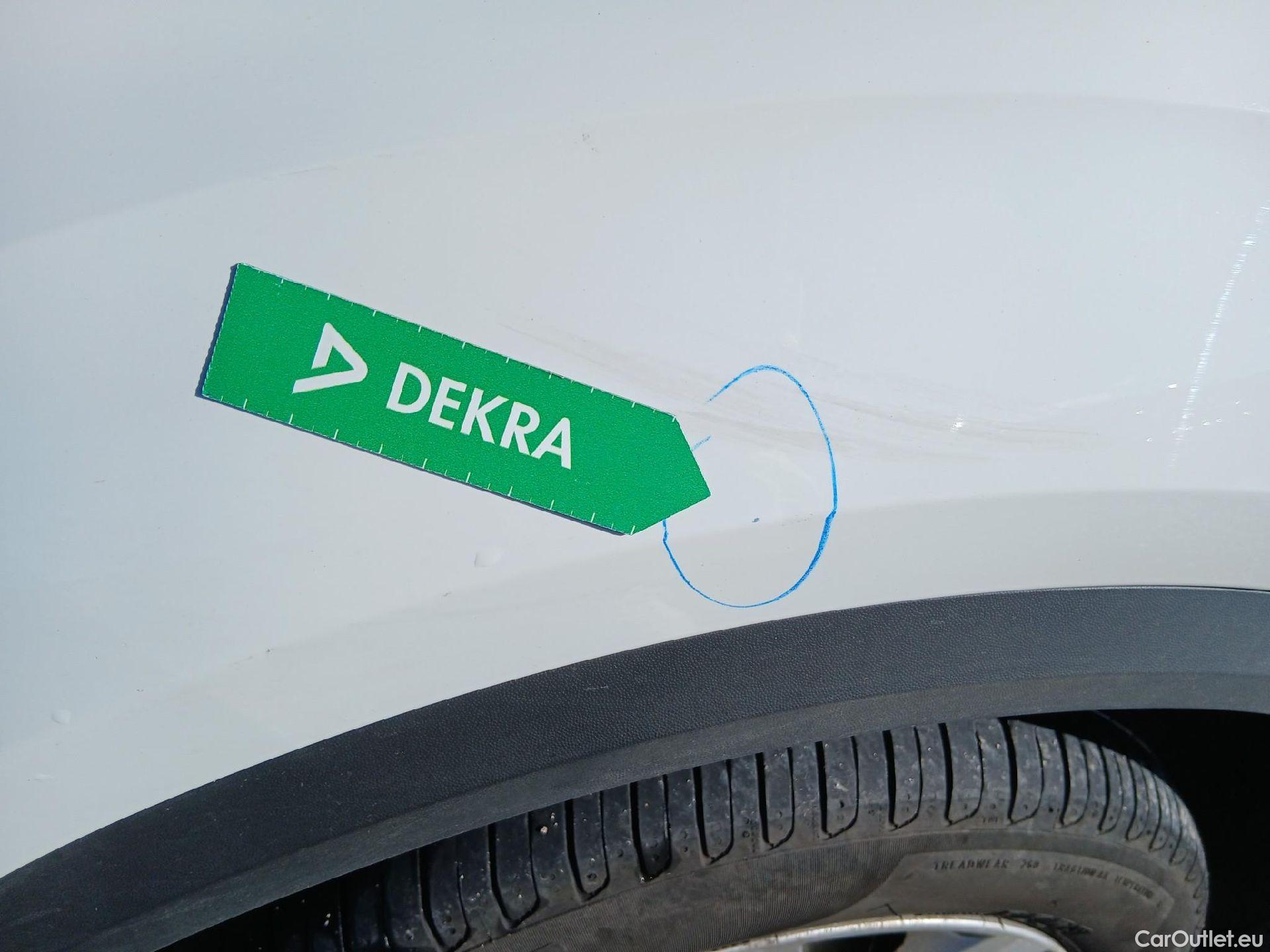  Volkswagen  T-ROC VOLKSWAGEN  / 2017 / 5P / todoterreno Advance 2.0 TDI 85kW (115CV) #11