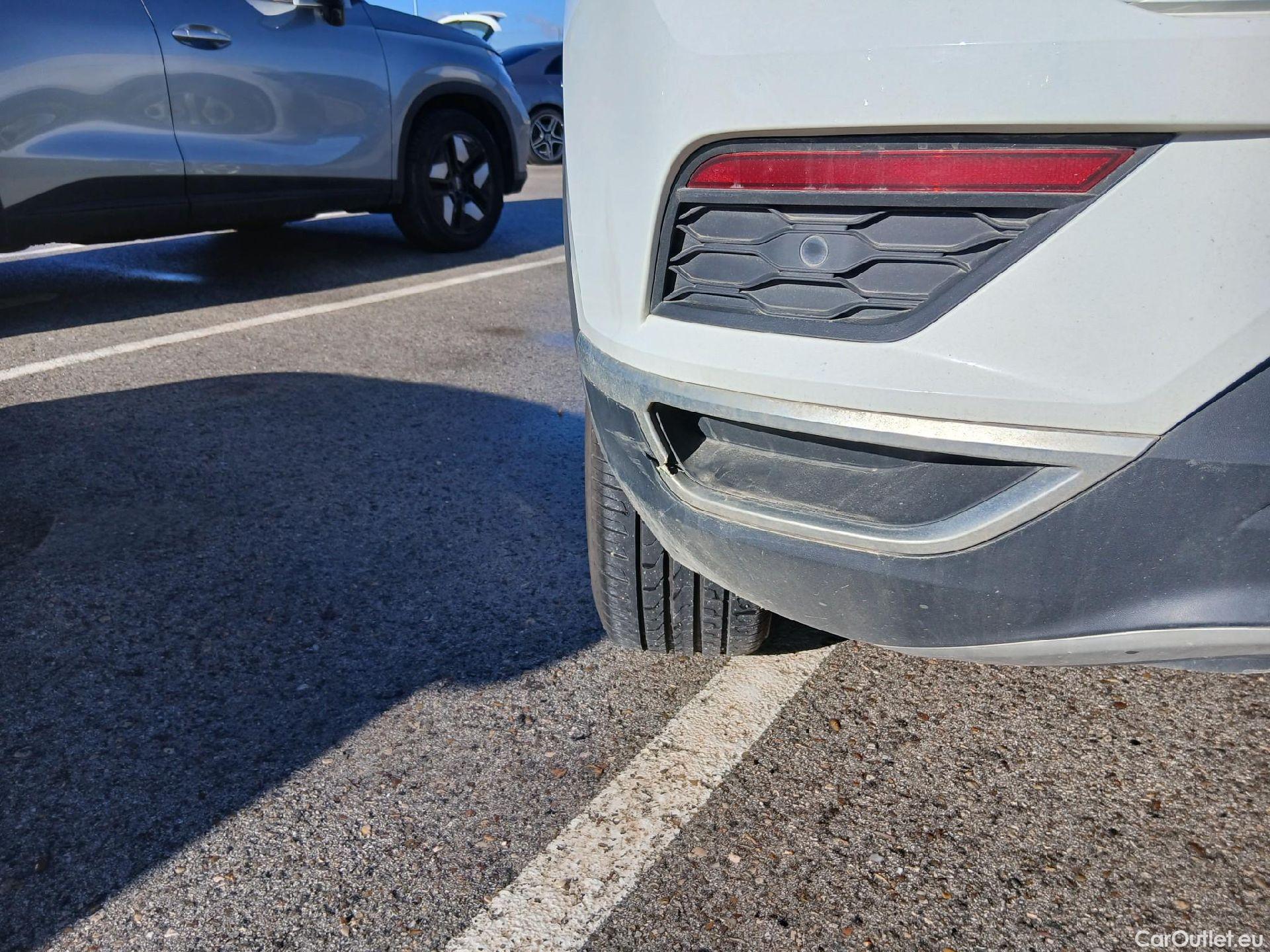  Volkswagen  T-ROC VOLKSWAGEN  / 2017 / 5P / todoterreno Advance 2.0 TDI 85kW (115CV) #21