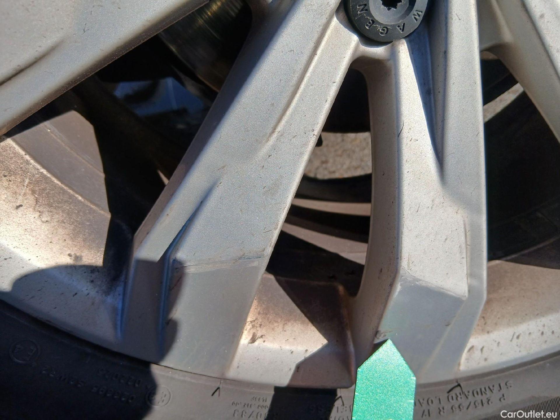  Volkswagen  T-ROC VOLKSWAGEN  / 2017 / 5P / todoterreno Advance 2.0 TDI 85kW (115CV) #14